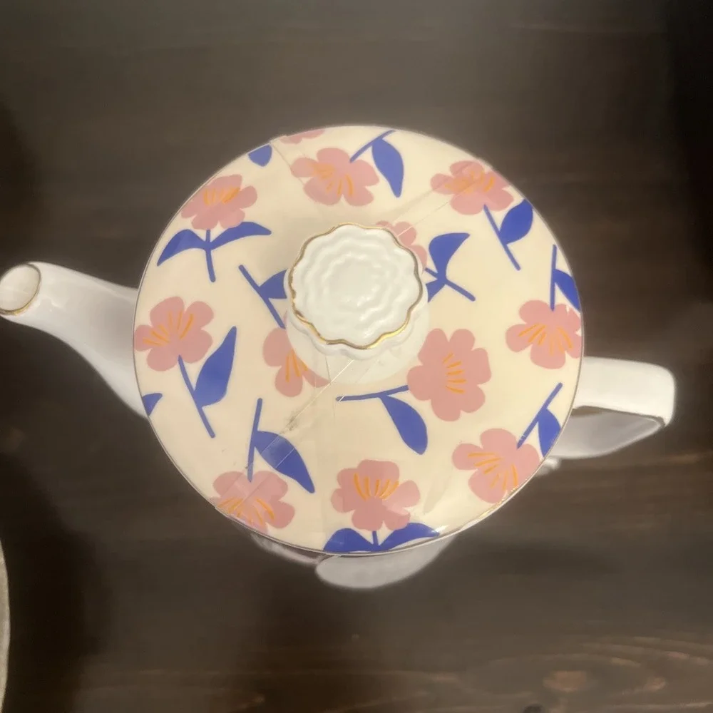 Grace Teaware Fine Porcelain Vibe Modern Tea/Coffee For One Set W Gold Trim